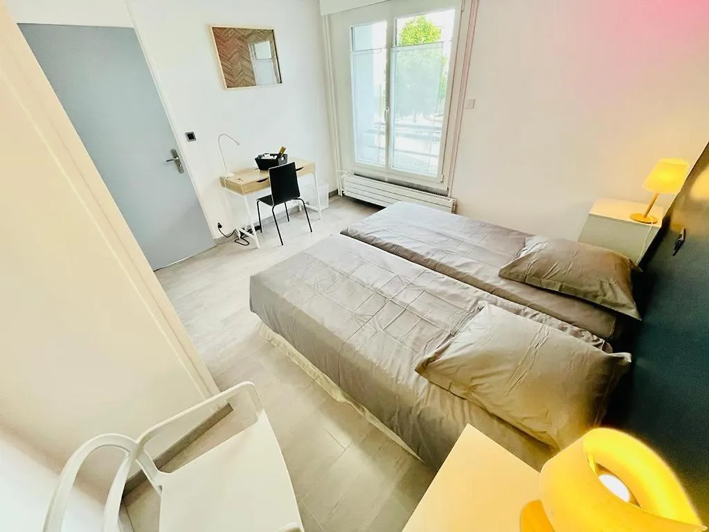 Flatshare Colocation 4 Close To Geneva Apartment Saint-Genis-Pouilly